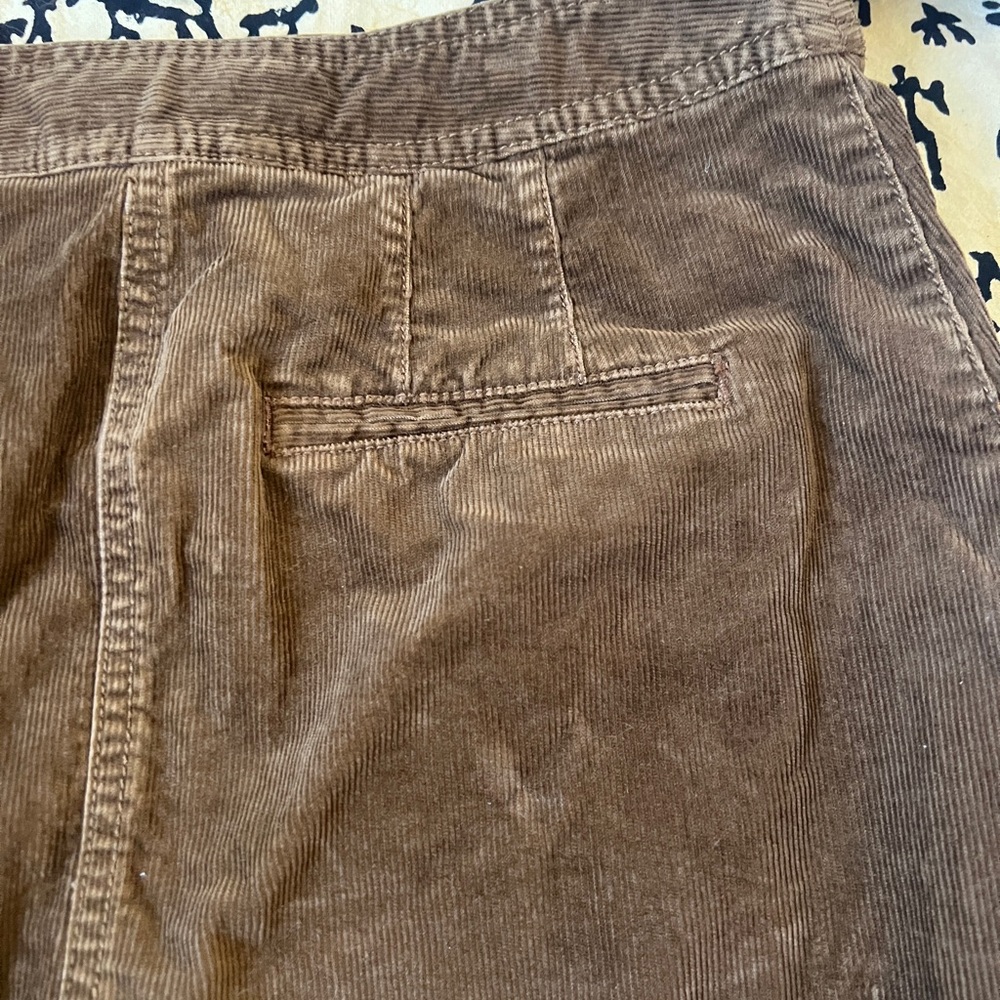 Ann Taylor Loft Brown Cotton/Spandex Corduroy Skirt - Size 2 - Picture 8 of 15